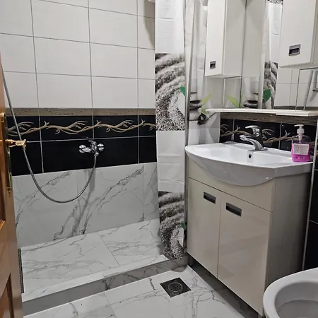 Iman1 Apartamento *